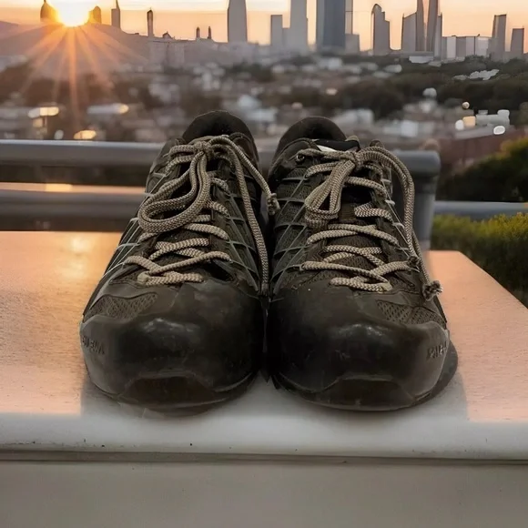 Salewa ortholite hiking boots. Men size 10.5 - Picture 6 of 11